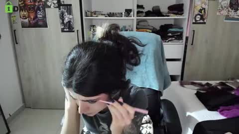 Snapshot of rickydicot_13 chatting on 02/14/25, 01:45 RickyDicot 13 online show from 02/14/25, 01:45