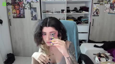 Snapshot of rickydicot_13 chatting on 02/21/25, 02:17 RickyDicot 13 online show from 02/21/25, 02:17