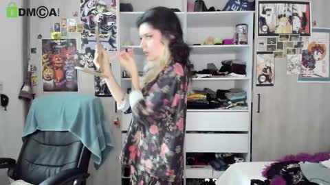 Snapshot of rickydicot_13 chatting on 02/25/25, 01:52 RickyDicot 13 online show from 02/25/25, 01:52