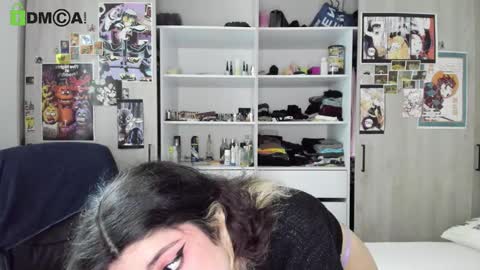 Snapshot of rickydicot_13 chatting on 03/03/25, 01:42 RickyDicot 13 online show from 03/03/25, 01:42