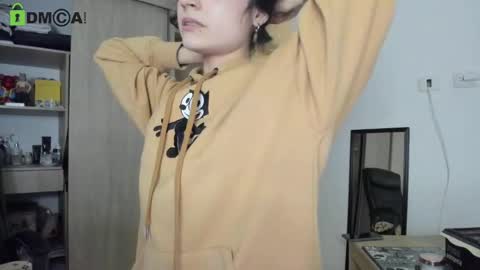 Snapshot of rickydicot_13 chatting on 10/01/25, 03:12 RickyDicot 13 online show from 10/01/25, 03:12