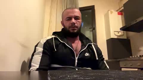 rickymiami1 online show from 10/26/25, 06:58