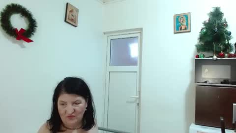 Snapshot of ridemerafsuzana chatting on 03/29/26, 09:42 Ridemeraf online show from 03/29/26, 09:42