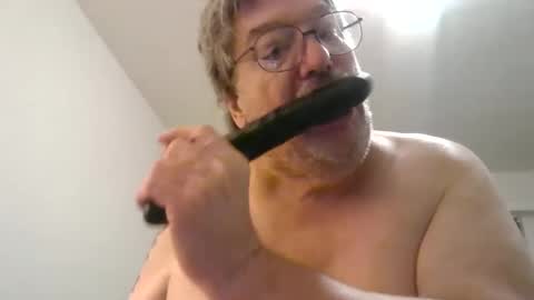 Snapshot of rideordie67 chatting on 01/29/25, 12:22 rideordie67 online show from 01/29/25, 12:22