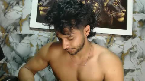 Snapshot of rigel_paxs chatting on 12/17/25, 12:55 rigel online show from 12/17/25, 12:55