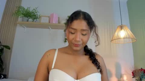 rihanna_sena online show from 02/26/26, 04:00