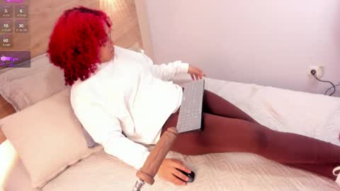 Sara online show from 04/01/26, 10:05