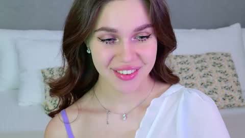 Rihanna online show from 11/28/25, 05:15