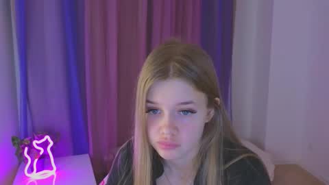 Rina online show from 10/28/25, 09:50