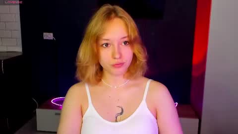 Snapshot of rikkitikkitavik chatting on 06/25/26, 12:32 rikkitikkitavik online show from 06/25/26, 12:32