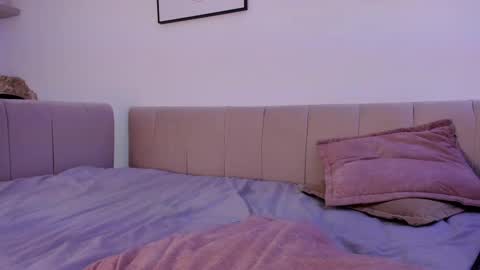 Riley online show from 03/07/25, 02:36