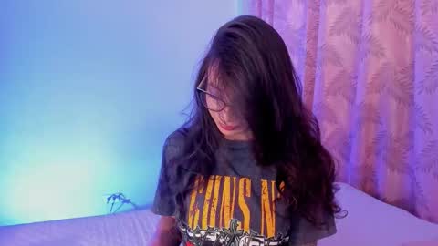 Riley online show from 09/26/25, 08:57