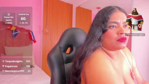 Snapshot of riley_dolly chatting on 06/27/26, 11:32 riley_dolly online show from 06/27/26, 11:32