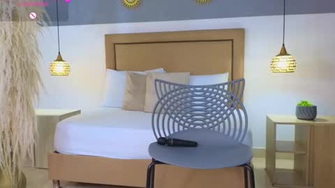 Riley Sierra online show from 12/26/24, 12:27