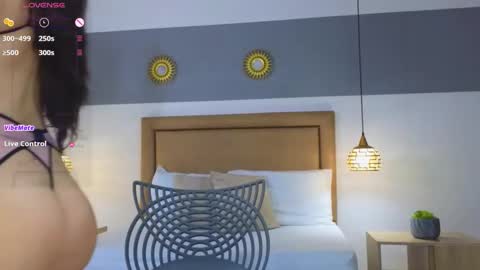 Riley Sierra online show from 01/09/25, 12:19