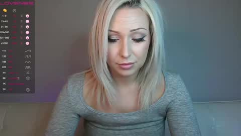Snapshot of rileyandhawk chatting on 01/29/25, 07:11 RileyAddams online show from 01/29/25, 07:11