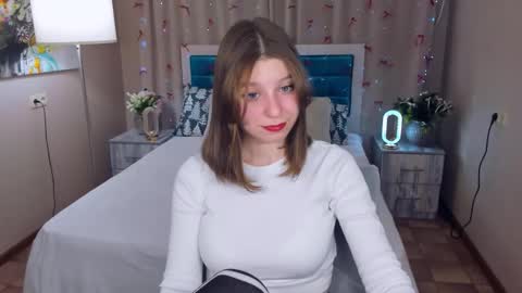 Snapshot of rinacake chatting on 12/16/25, 02:11 rinacake online show from 12/16/25, 02:11