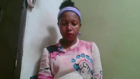 rinah654271 online show from 05/17/26, 02:20