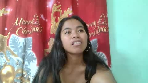 Snapshot of rinah856024 chatting on 02/11/25, 04:24 rinah856024 online show from 02/11/25, 04:24