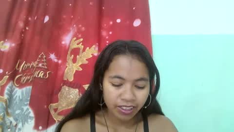 Snapshot of rinah856024 chatting on 02/14/25, 12:25 rinah856024 online show from 02/14/25, 12:25
