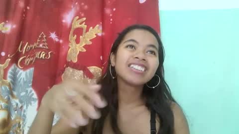 Snapshot of rinah856024 chatting on 02/14/25, 03:58 rinah856024 online show from 02/14/25, 03:58