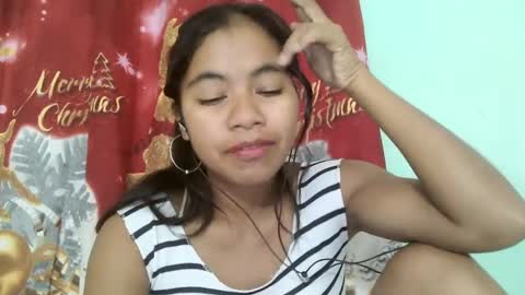 Snapshot of rinah856024 chatting on 02/24/25, 05:42 rinah856024 online show from 02/24/25, 05:42