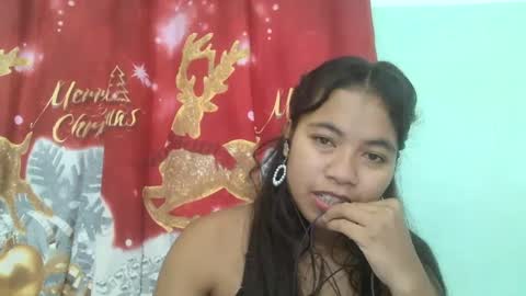 Snapshot of rinah856024 chatting on 03/02/25, 01:27 rinah856024 online show from 03/02/25, 01:27