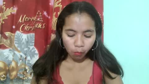 Snapshot of rinah856024 chatting on 03/08/25, 09:17 rinah856024 online show from 03/08/25, 09:17
