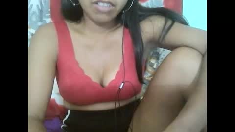Snapshot of rinah856024 chatting on 03/10/25, 07:40 rinah856024 online show from 03/10/25, 07:40
