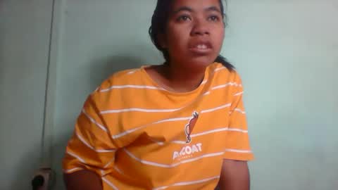 Snapshot of rinah856024 chatting on 09/09/25, 05:40 rinah856024 online show from 09/09/25, 05:40