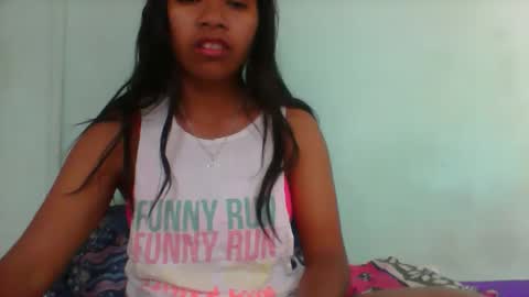 Snapshot of rinah856024 chatting on 09/23/25, 04:37 rinah856024 online show from 09/23/25, 04:37
