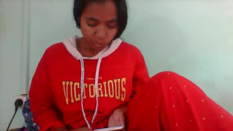 Snapshot of rinah856024 chatting on 10/15/25, 05:57 rinah856024 online show from 10/15/25, 05:57