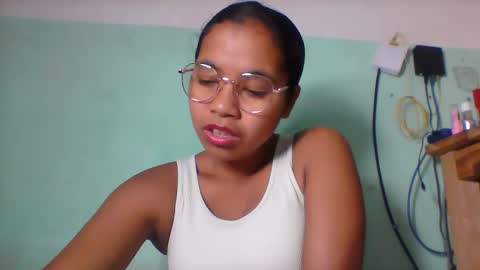 Snapshot of rinah856024 chatting on 05/09/26, 06:18 rinah856024 online show from 05/09/26, 06:18