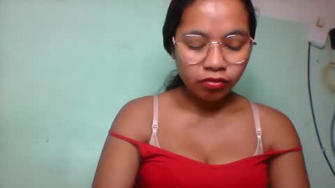 Snapshot of rinah856024 chatting on 06/04/26, 04:24 rinah856024 online show from 06/04/26, 04:24
