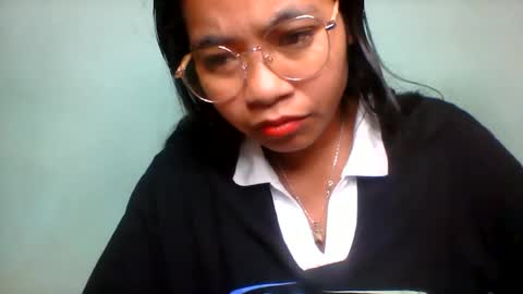 Snapshot of rinah856024 chatting on 06/16/26, 04:31 rinah856024 online show from 06/16/26, 04:31