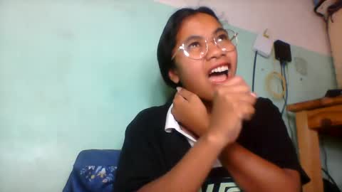 Snapshot of rinah856024 chatting on 06/17/26, 05:21 rinah856024 online show from 06/17/26, 05:21