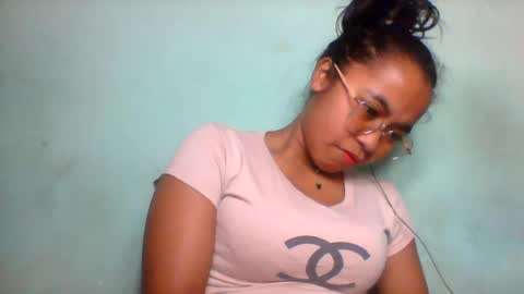 Snapshot of rinah856024 chatting on 07/28/26, 04:39 rinah856024 online show from 07/28/26, 04:39