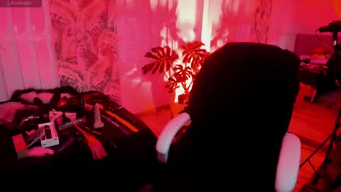 Snapshot of rini_bunny chatting on 09/21/25, 04:14 rini online show from 09/21/25, 04:14
