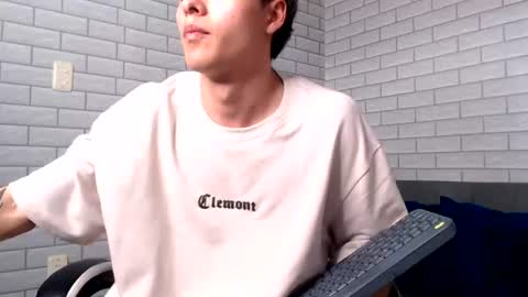 rio_miller online show from 06/24/26, 07:57