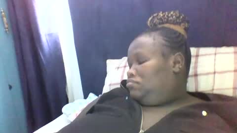 Snapshot of rio_sky chatting on 01/24/25, 09:28 cookie online show from 01/24/25, 09:28