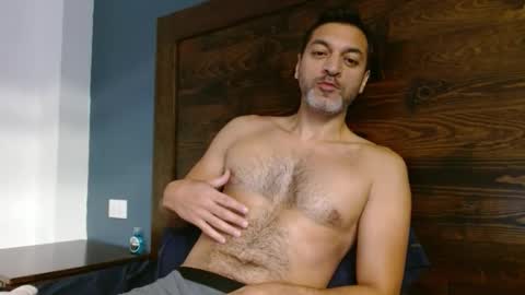 Snapshot of riomorado chatting on 01/31/25, 05:32 Rio Morado online show from 01/31/25, 05:32