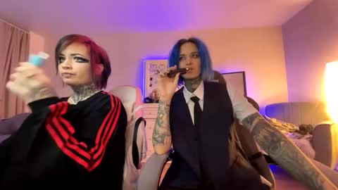 Snapshot of ripper_66 chatting on 12/21/24, 01:10 DianaBrite fansl y online show from 12/21/24, 01:10