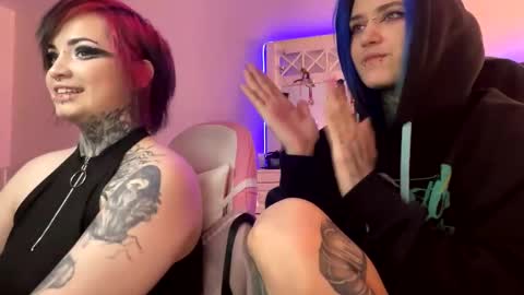 Snapshot of ripper_66 chatting on 12/22/24, 01:11 DianaBrite fansl y online show from 12/22/24, 01:11