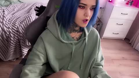 Snapshot of ripper_66 chatting on 03/10/25, 12:37 DianaBrite fansl y online show from 03/10/25, 12:37