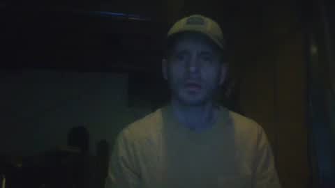 Snapshot of ripperusa33 chatting on 05/05/26, 09:01 ripperusa33 online show from 05/05/26, 09:01