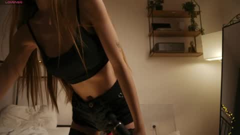 DARIA online show from 04/18/26, 04:11