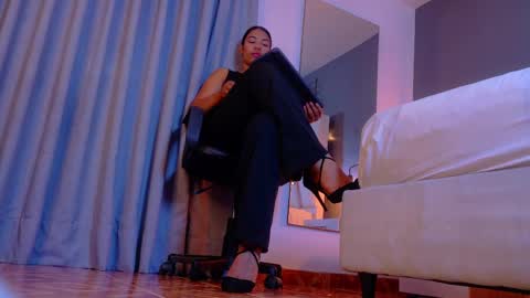 RIRI  online show from 03/26/26, 08:14