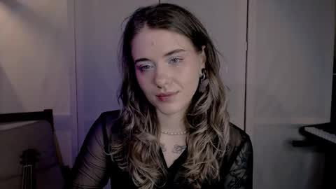risha_laass online show from 01/17/25, 07:05
