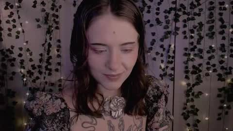 risha_laass online show from 09/26/25, 08:13