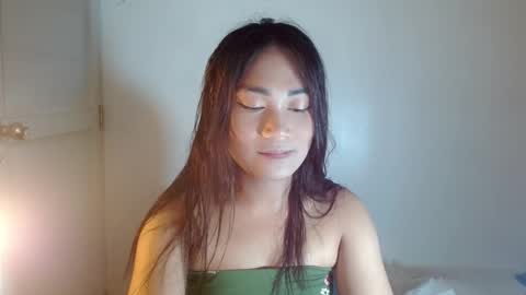 Snapshot of ritzy_steel chatting on 01/19/25, 05:15 RITZY online show from 01/19/25, 05:15